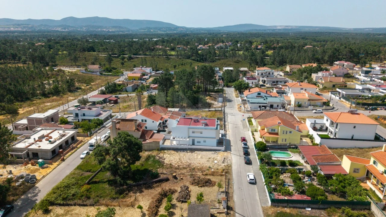 Moradia T3 para Venda em Fernao Ferro Foto 50