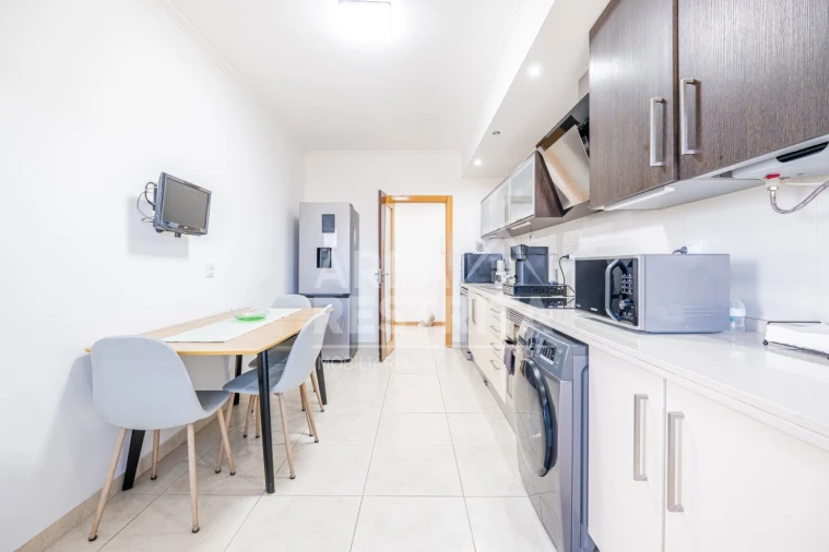 Apartamento T3 para Venda em Fernao Ferro Foto 5