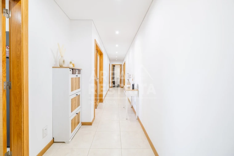 Apartamento T3 para Venda em Fernao Ferro Foto 10