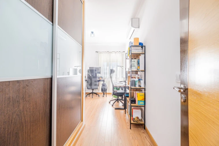 Apartamento T3 para Venda em Fernao Ferro Foto 34