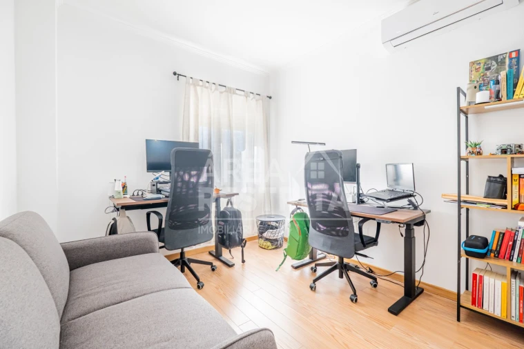 Apartamento T3 para Venda em Fernao Ferro Foto 36