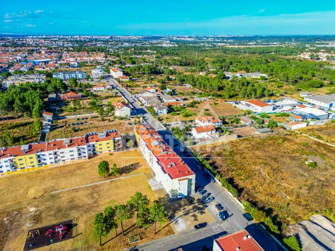 Apartamento T3 para Venda em Fernao Ferro Foto 54