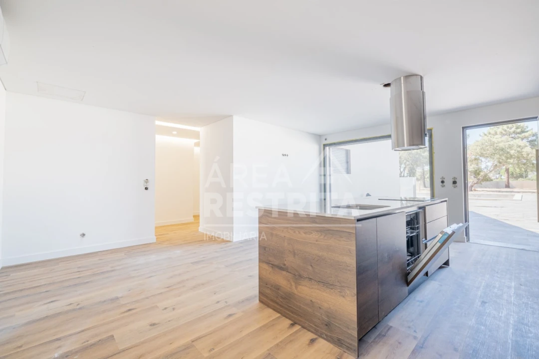 Quinta T5 para Venda em Quinta do Anjo Foto 15