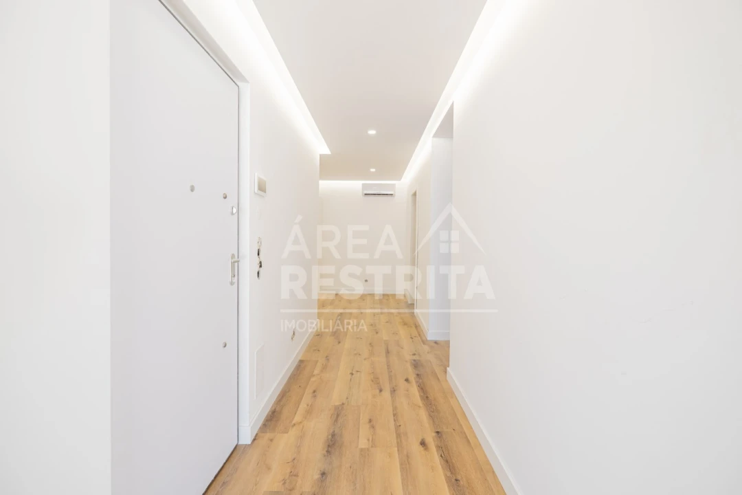 Quinta T5 para Venda em Quinta do Anjo Foto 23