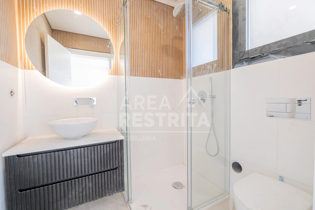 Quinta T5 para Venda em Quinta do Anjo Foto 50