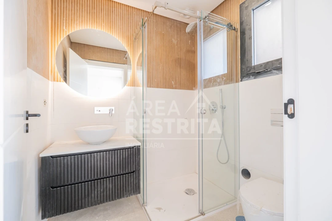 Quinta T5 para Venda em Quinta do Anjo Foto 51