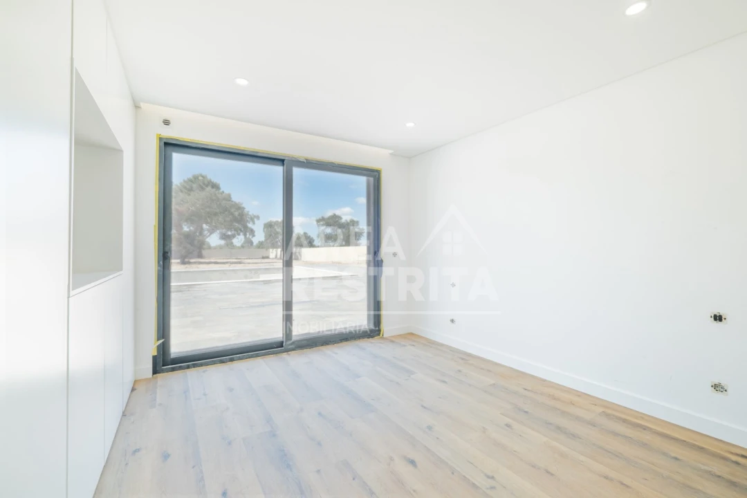 Quinta T5 para Venda em Quinta do Anjo Foto 67