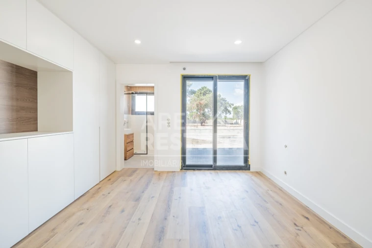 Quinta T5 para Venda em Quinta do Anjo Foto 37