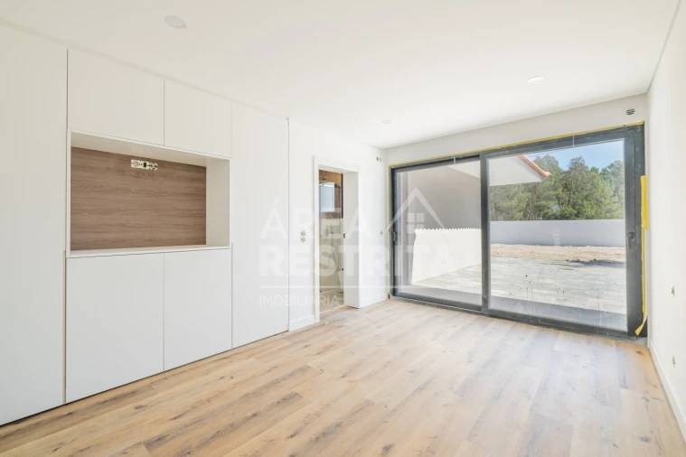 Quinta T5 para Venda em Quinta do Anjo Foto 48