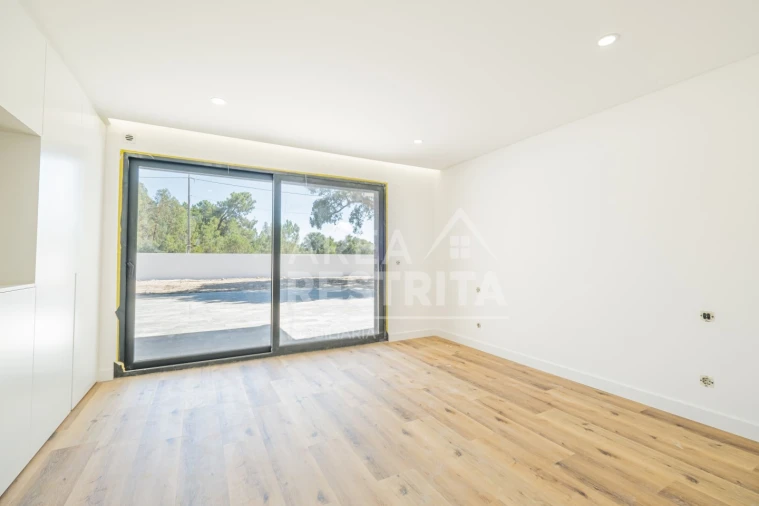 Quinta T5 para Venda em Quinta do Anjo Foto 53