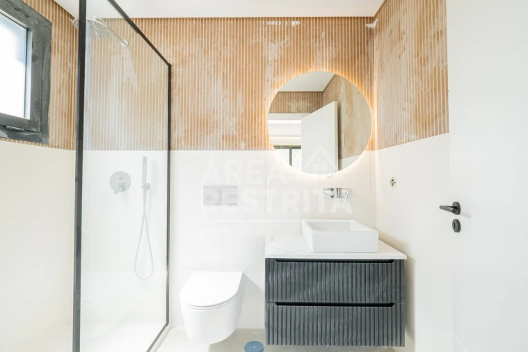 Quinta T5 para Venda em Quinta do Anjo Foto 56