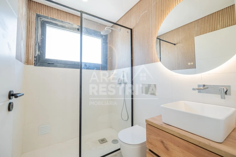 Quinta T5 para Venda em Quinta do Anjo Foto 61