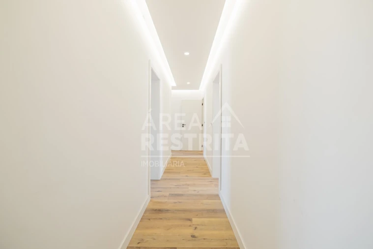 Quinta T5 para Venda em Quinta do Anjo Foto 64