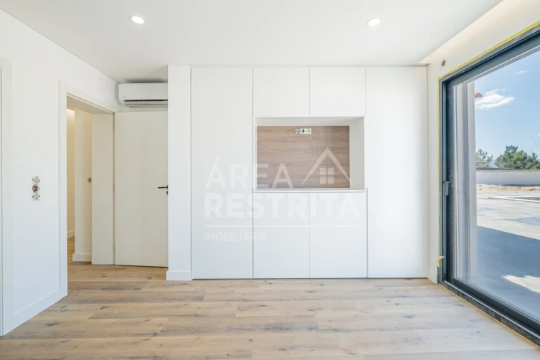 Quinta T5 para Venda em Quinta do Anjo Foto 68