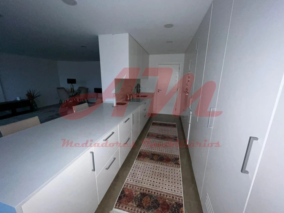 Apartamento T2 para Venda em Loures Foto 6