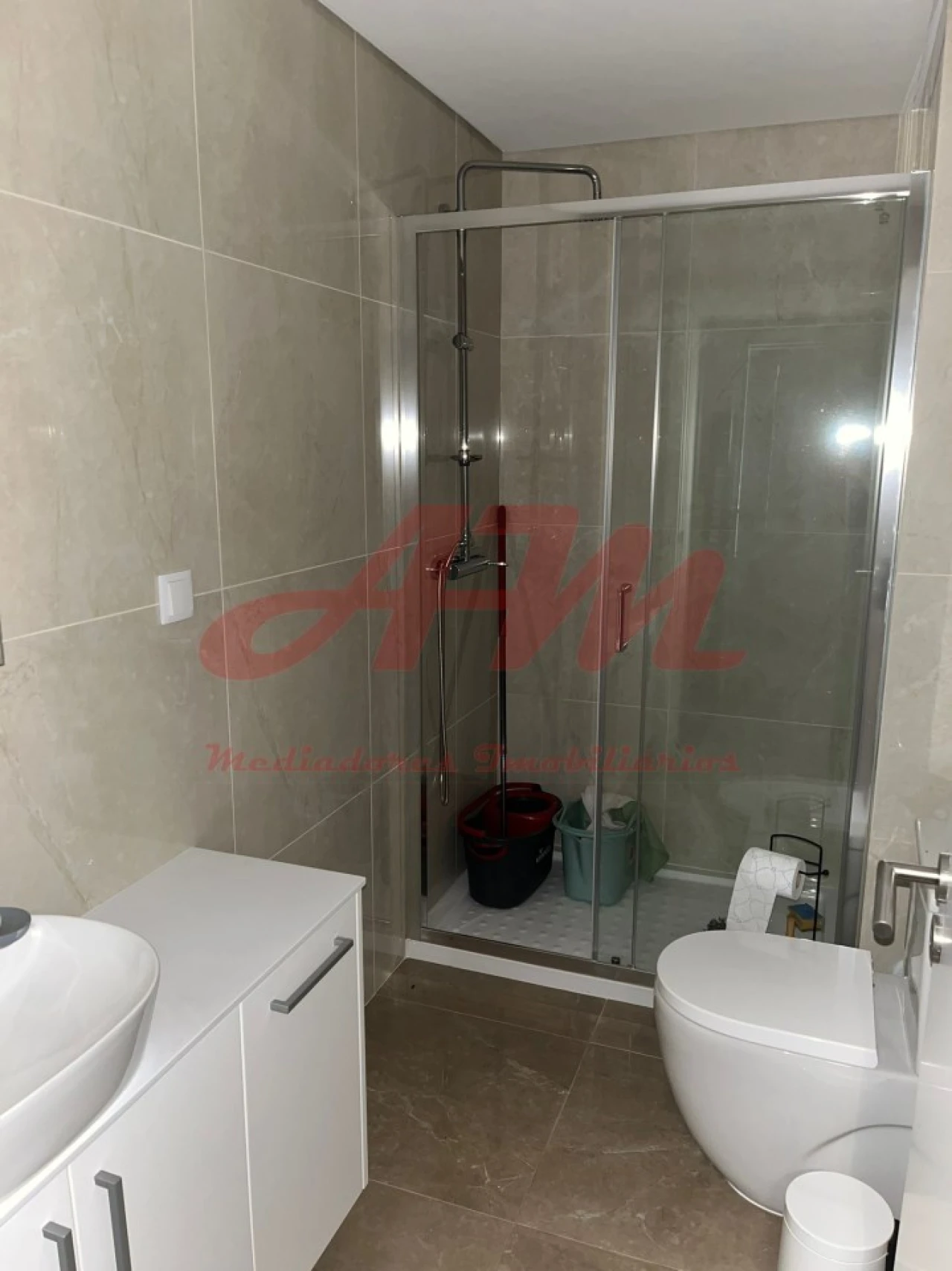 Apartamento T2 para Venda em Loures Foto 14