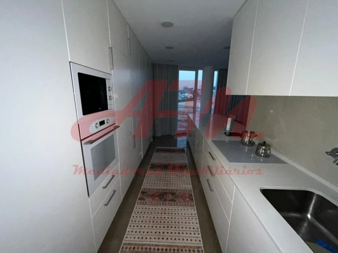 Apartamento T2 para Venda em Loures Foto 5