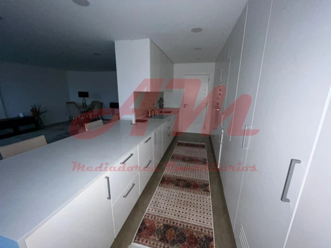 Apartamento T2 para Venda em Loures Foto 6