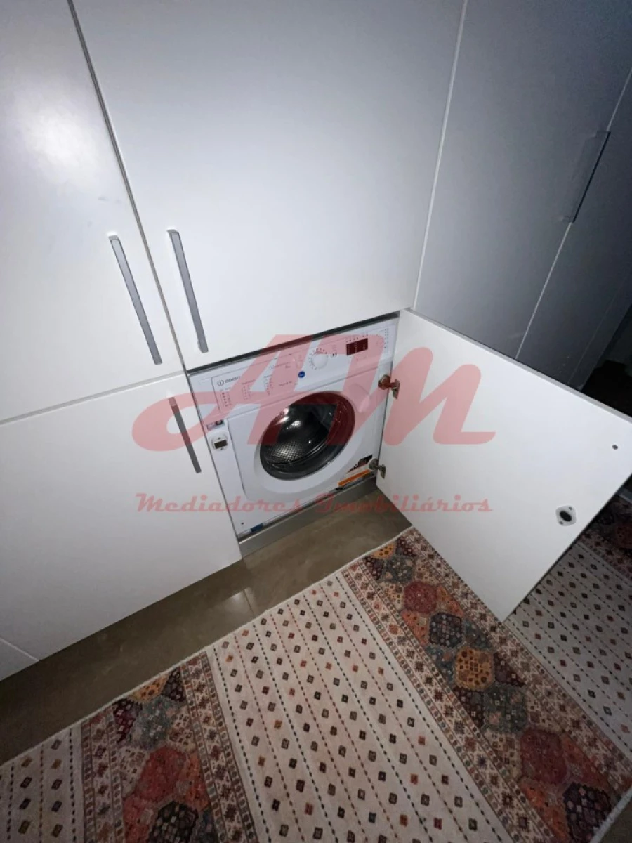 Apartamento T2 para Venda em Loures Foto 11