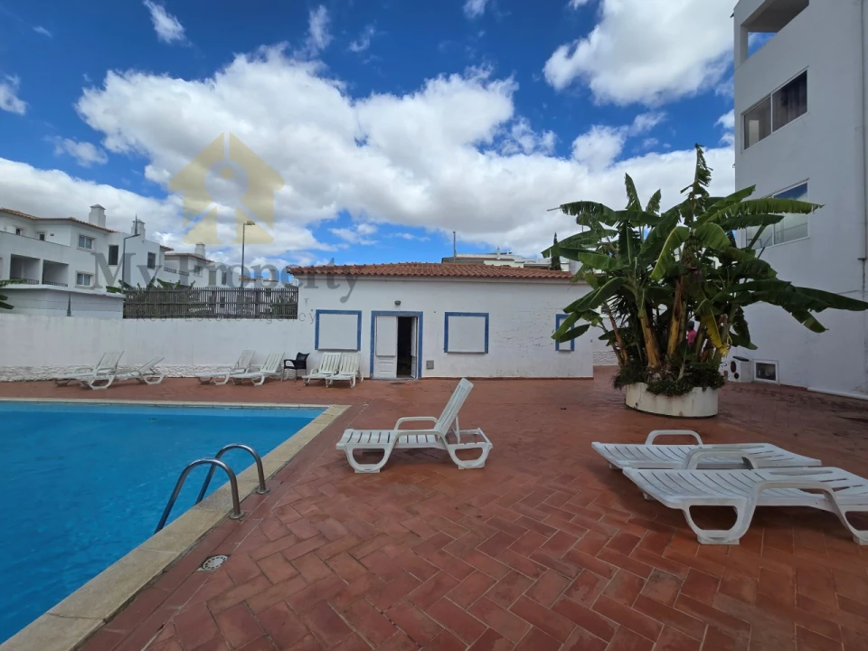 Moradia T1 para Venda em Albufeira e Olhos de Água Foto 4