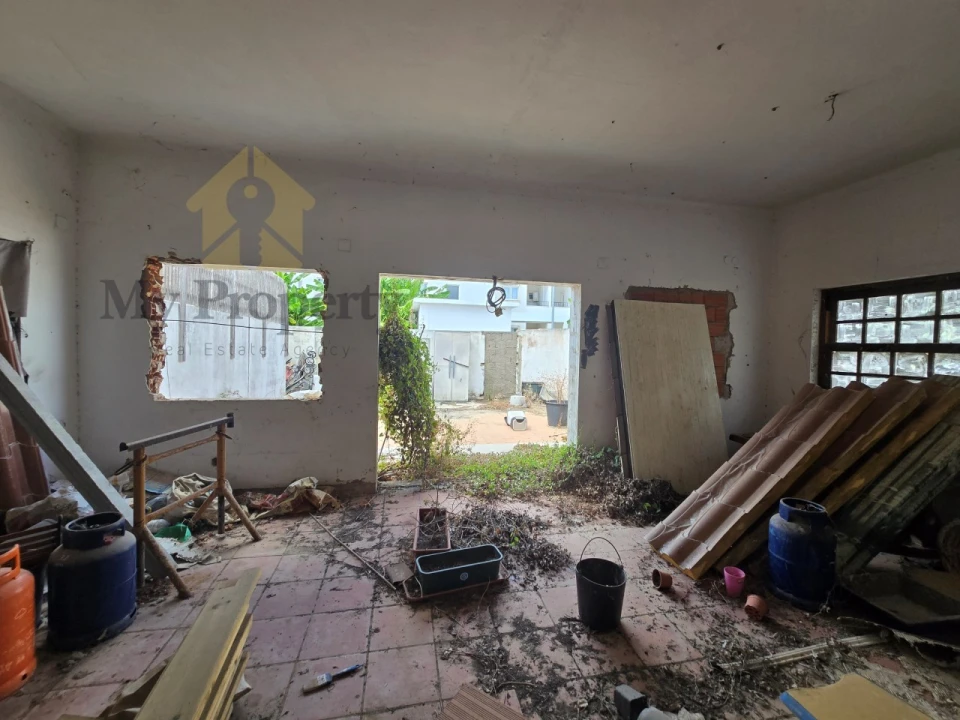 Moradia T1 para Venda em Albufeira e Olhos de Água Foto 6