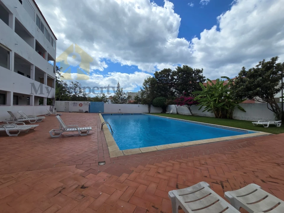 Moradia T1 para Venda em Albufeira e Olhos de Água Foto 8