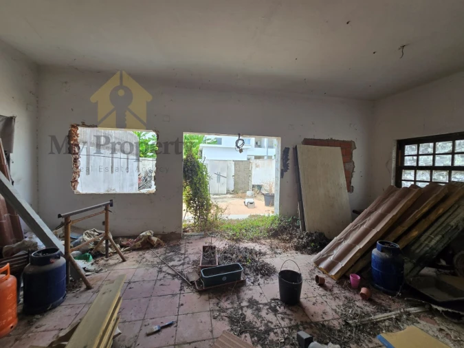 Moradia T1 para Venda em Albufeira e Olhos de Água Foto 6