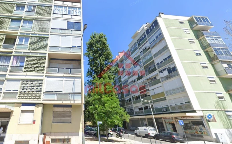 Apartamento T3 para Venda em Benfica Foto 1