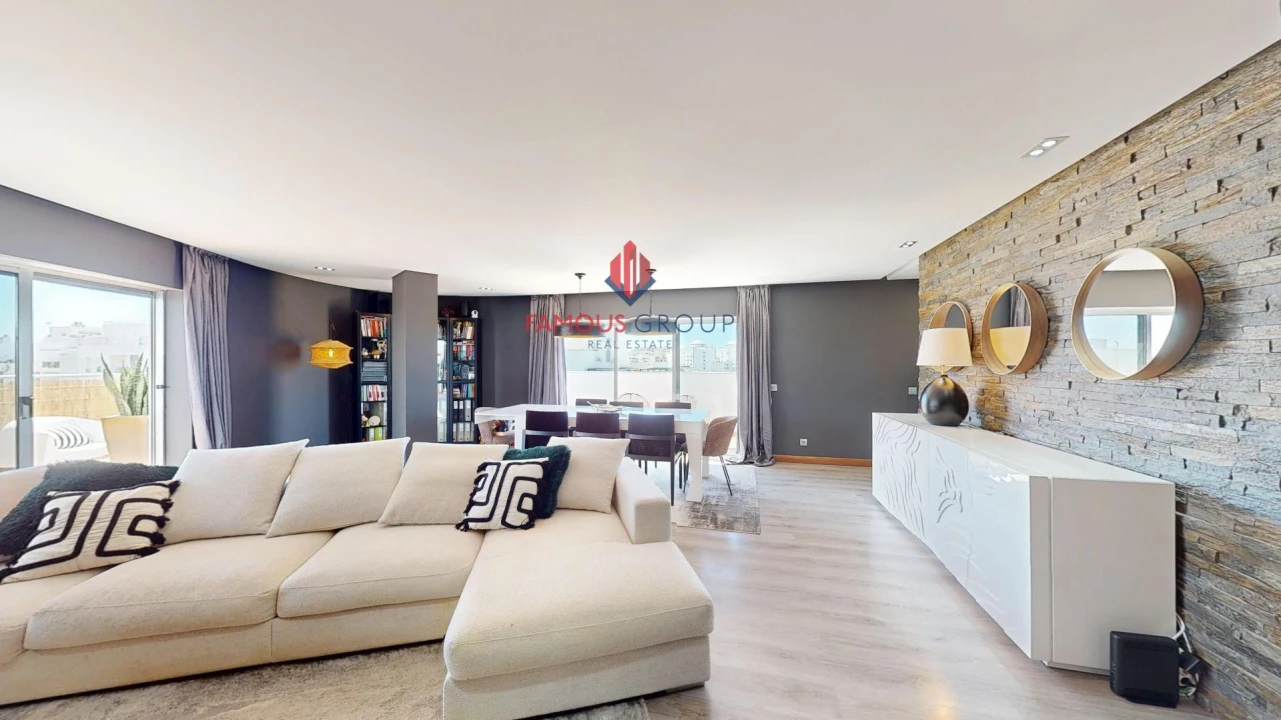 Apartamento T2 para Venda em Portimão Foto 14