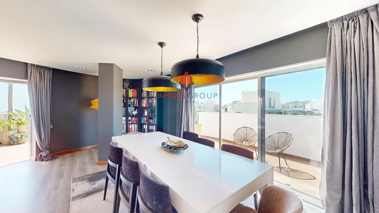 Apartamento T2 para Venda em Portimão Foto 18