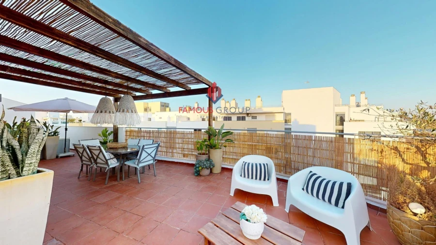 Apartamento T2 para Venda em Portimão Foto 4