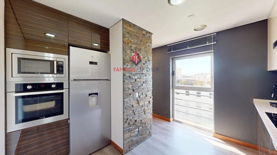 Apartamento T2 para Venda em Portimão Foto 42