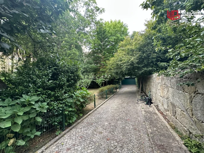 Moradia T6 para Venda em Lordelo do Ouro e Massarelos Foto 7