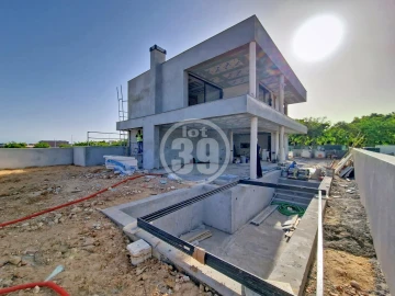 Moradia T4 para Venda em Guia
