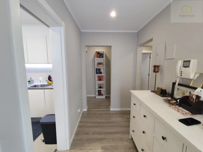 Apartamento T3 para Venda em Rosto do Cão (São Roque) Foto 3