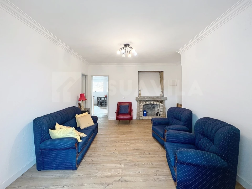 Moradia T4 para Venda em Vilar de Mouros Foto 4