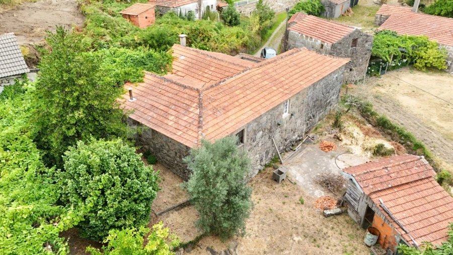 Quinta T2 para Venda em Mozelos Foto 5