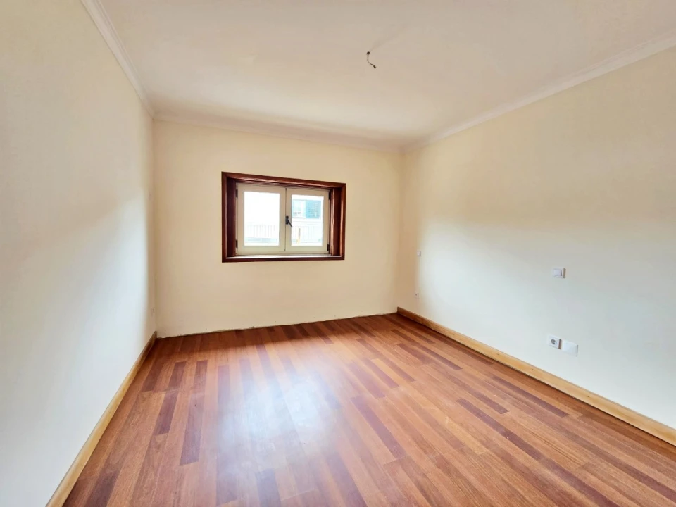 Moradia T3 para Venda em Nine Foto 9