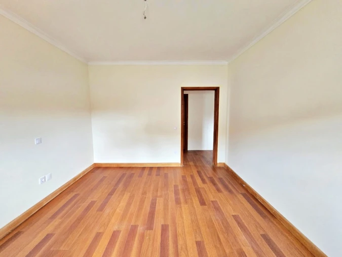 Moradia T3 para Venda em Nine Foto 10