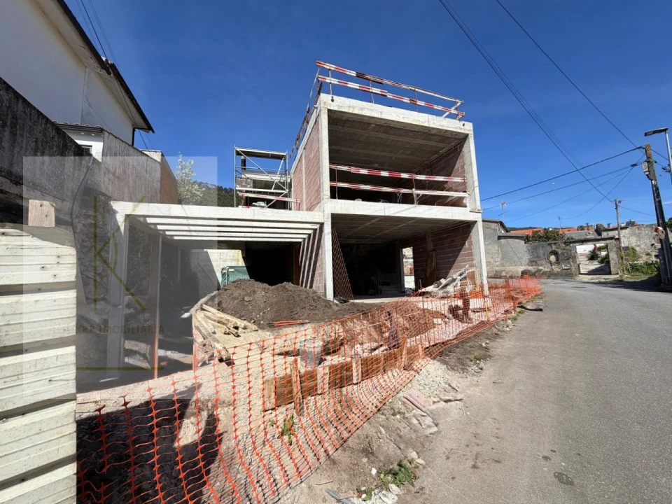 Moradia T3 para Venda em Santa Maria Maior e Monserrate e Meadela Foto 21