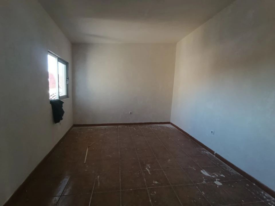 Moradia T3 para Venda em Mouriscas Foto 4