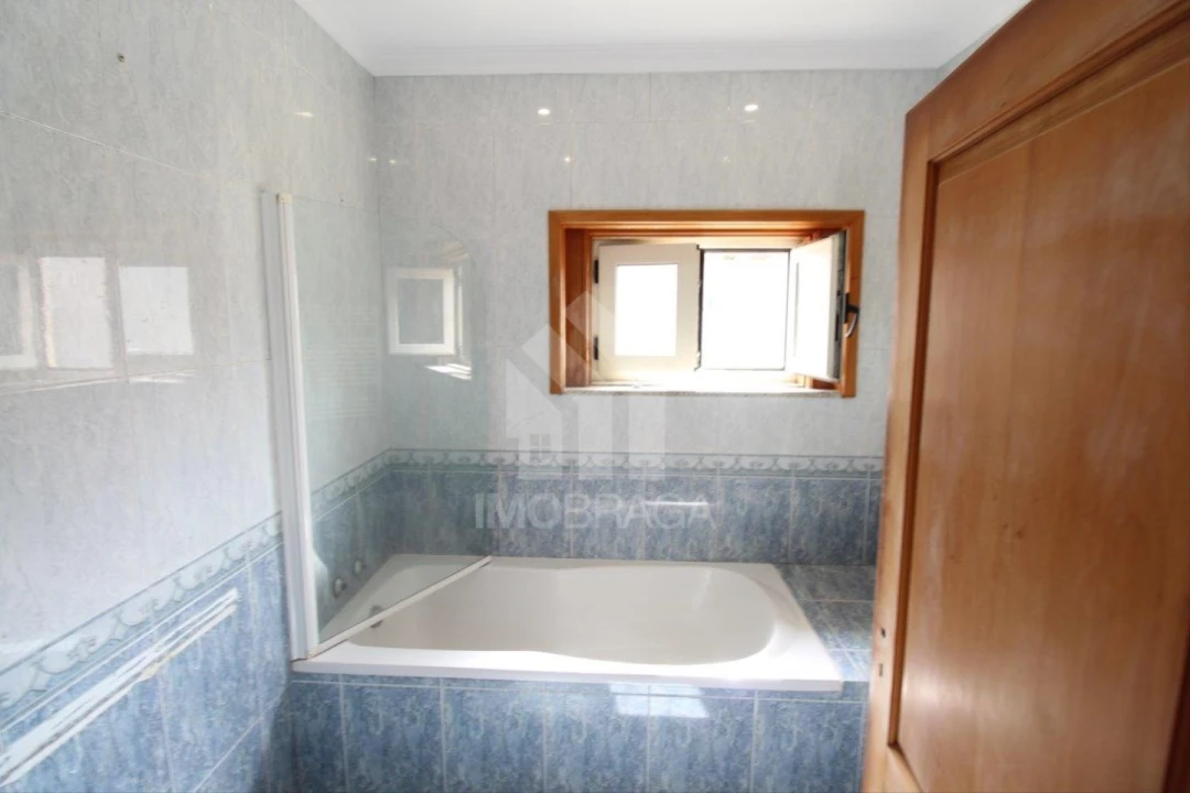 Moradia T3 para Venda em Nine Foto 28