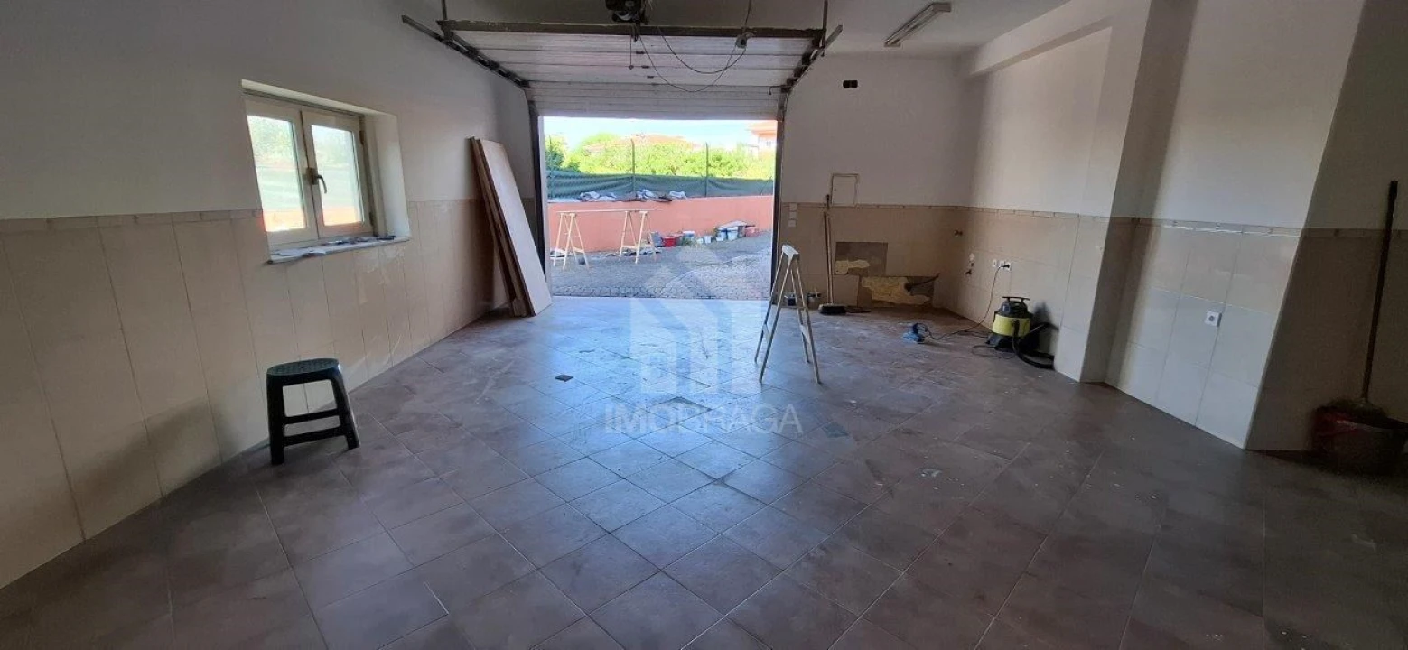 Moradia T3 para Venda em Nine Foto 33