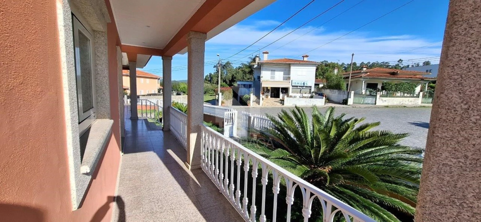 Moradia T3 para Venda em Nine Foto 43