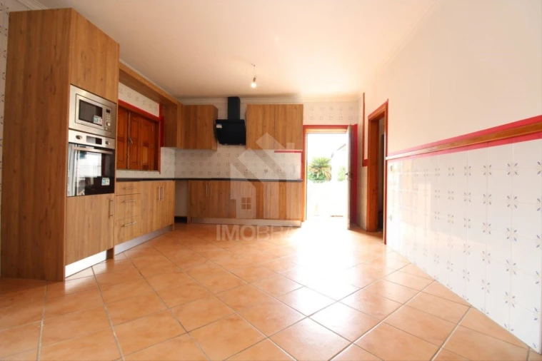 Moradia T3 para Venda em Nine Foto 8