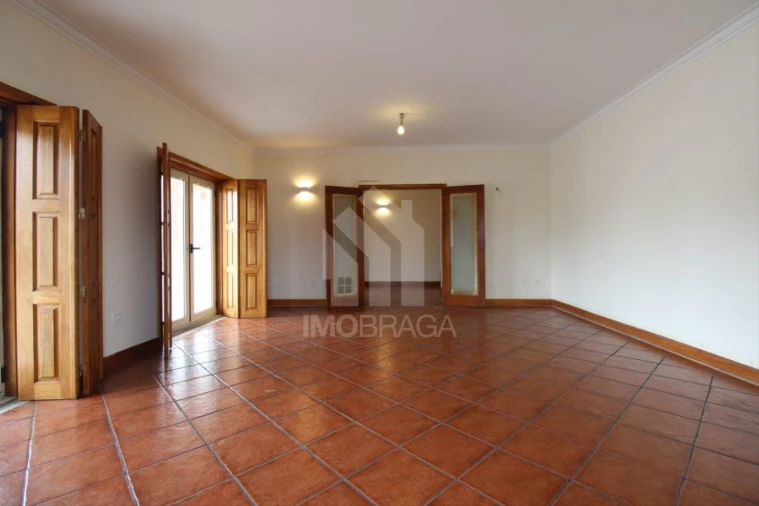 Moradia T3 para Venda em Nine Foto 13