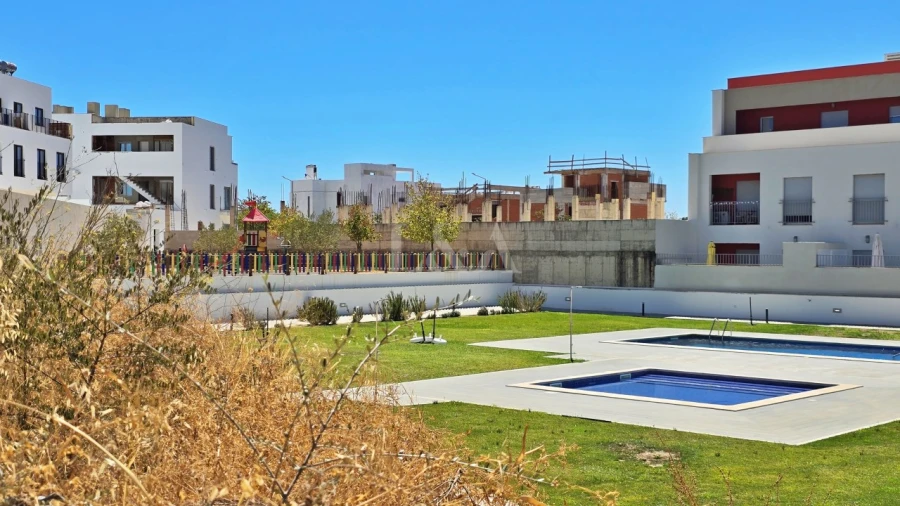 Apartamento T2 para Venda em Tavira (Santa Maria e Santiago) Foto 4