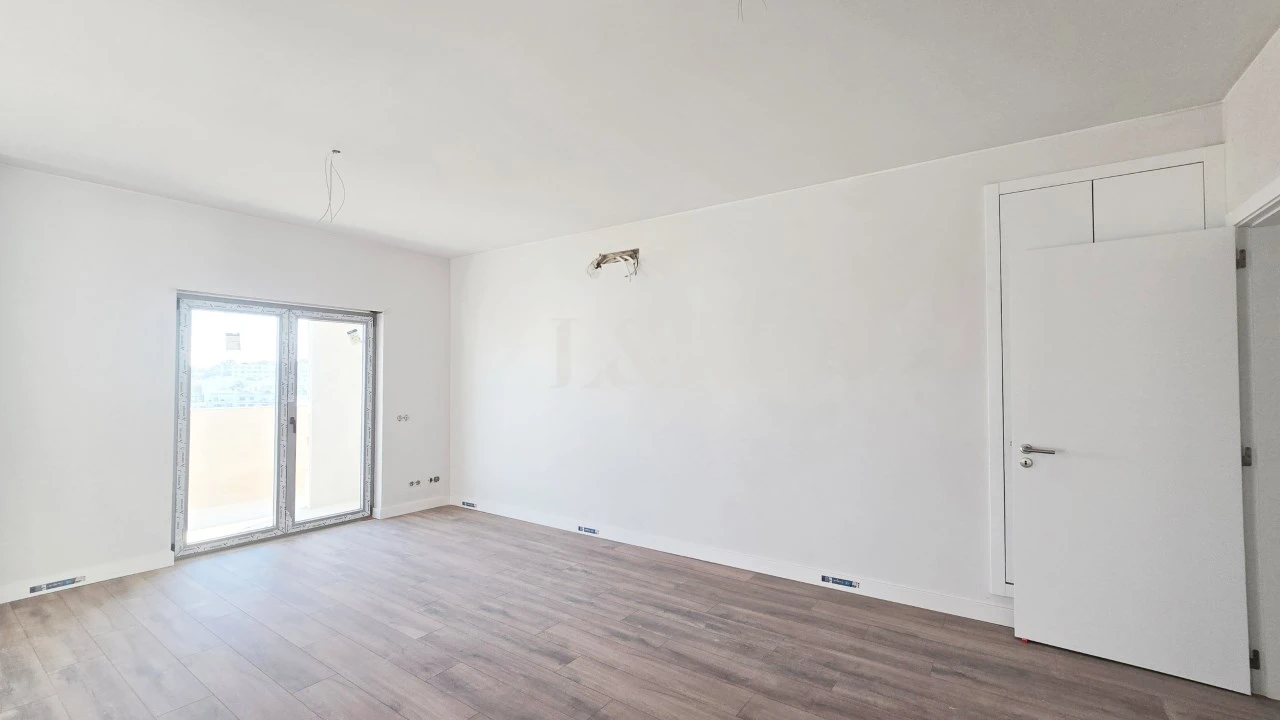 Apartamento T3 para Venda em Tavira (Santa Maria e Santiago) Foto 8