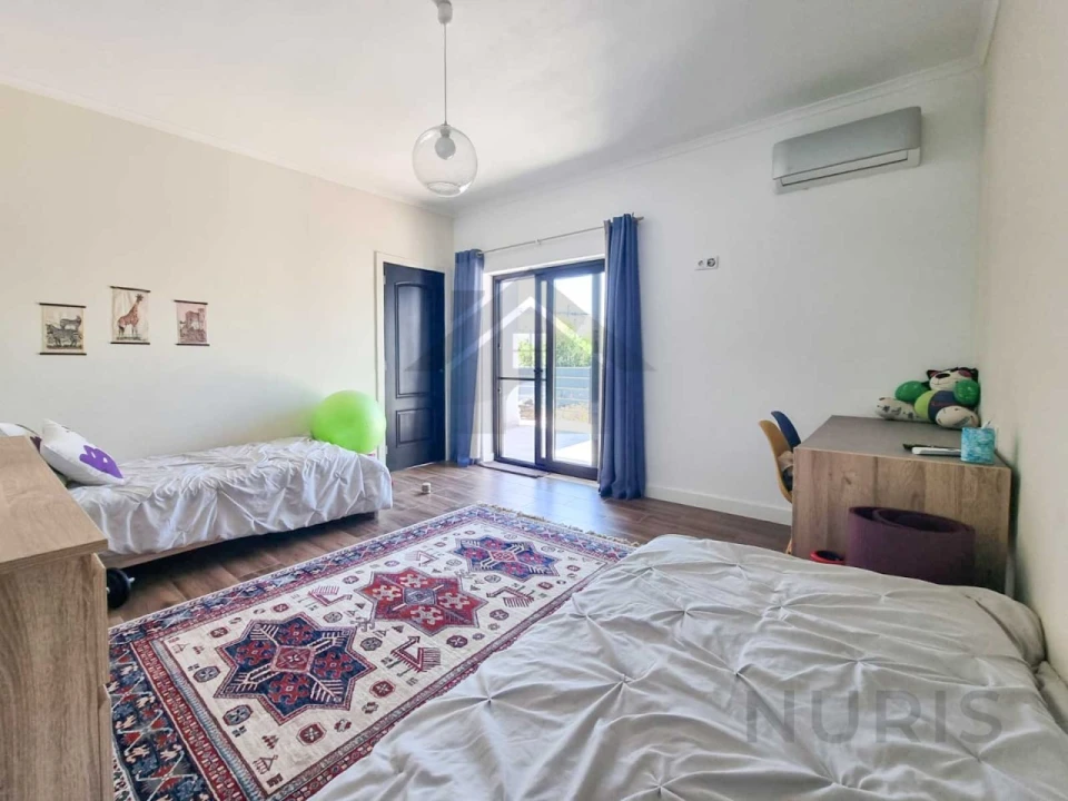 Moradia T5 para Venda em Estômbar e Parchal Foto 29