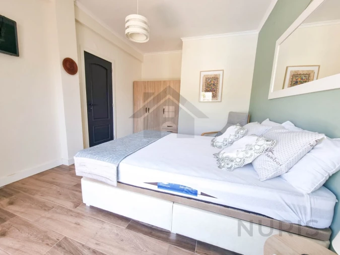 Moradia T5 para Venda em Estômbar e Parchal Foto 23